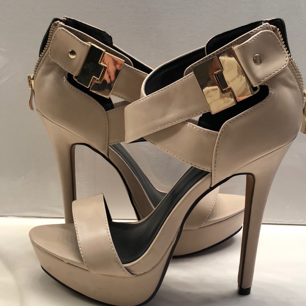 Nude platform stiletto heel